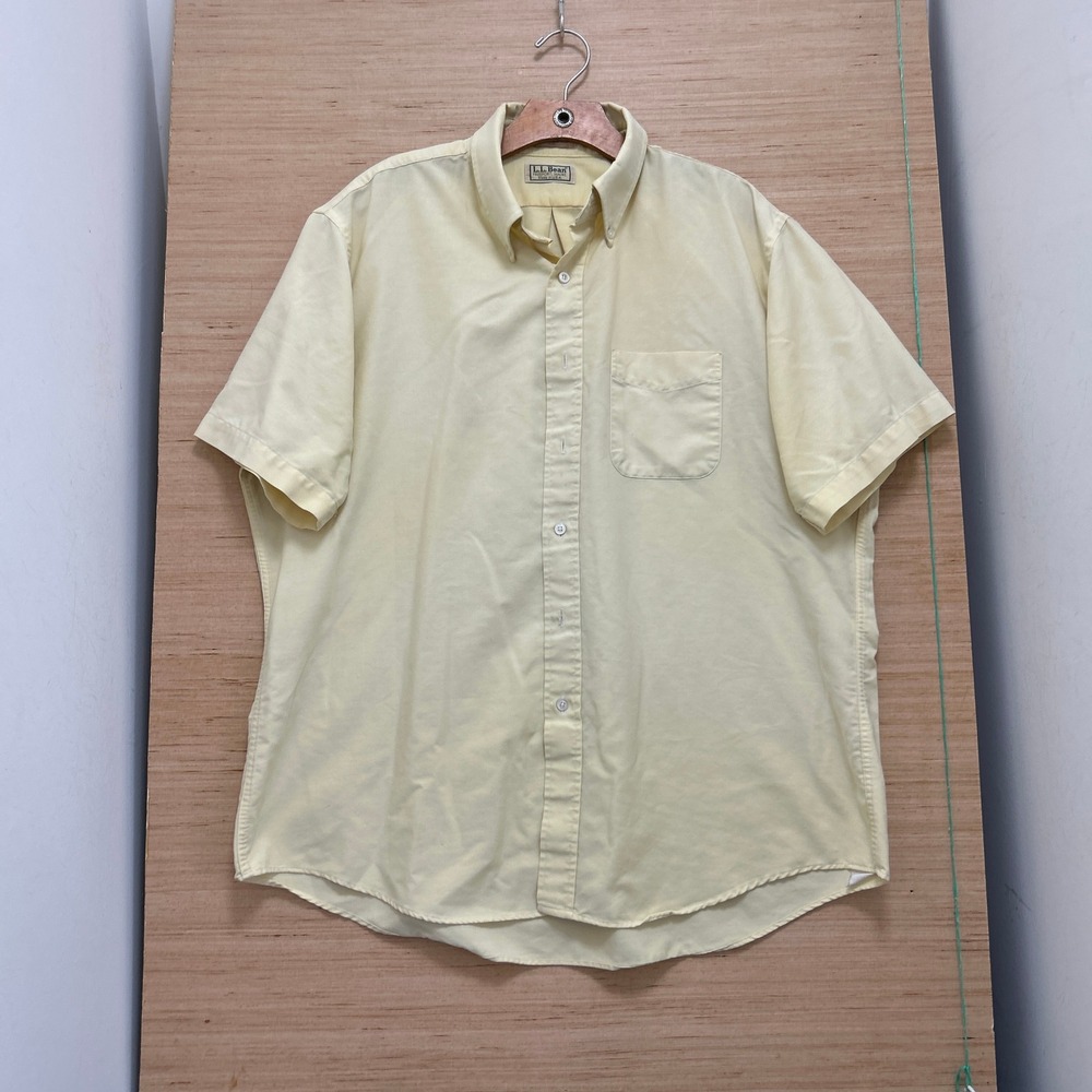 L.L. Bean Mens Short Sleeve Button Down Oxford Shirt Yellow Made in USA 17.5